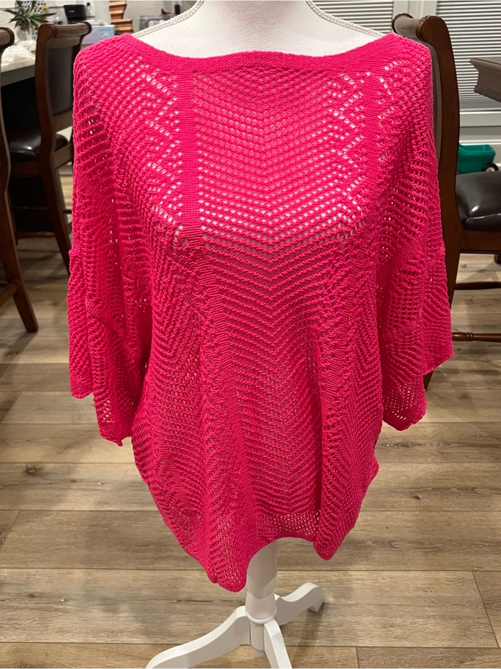Women’s Fuchsia Open-Weave Off-the-Shoulder Sweater